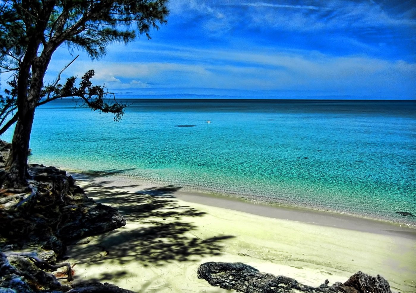 Eleuthera coastline in summer, the shoulder season window for Bahamas private jet travel