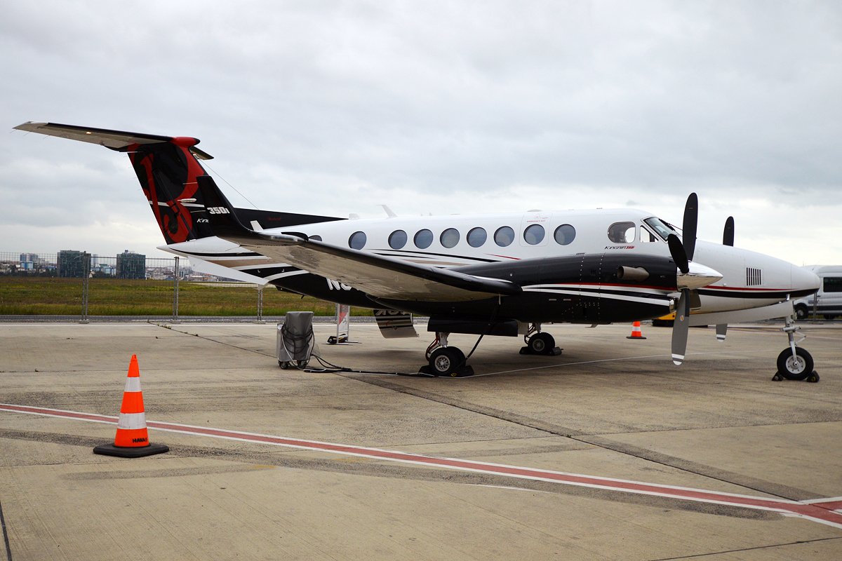 Beechcraft King Air 350 twin turboprop